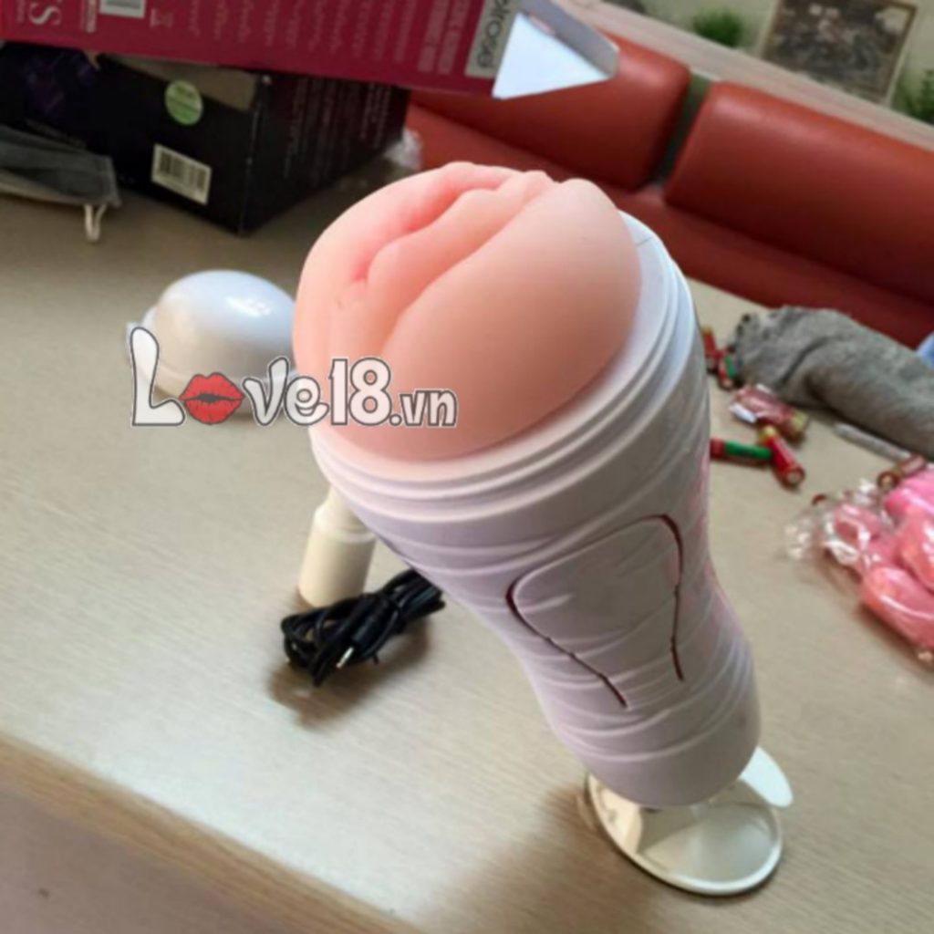 Âm đạo giả gắn tường Crazy Bull Flora rung bóp mạnh mượt