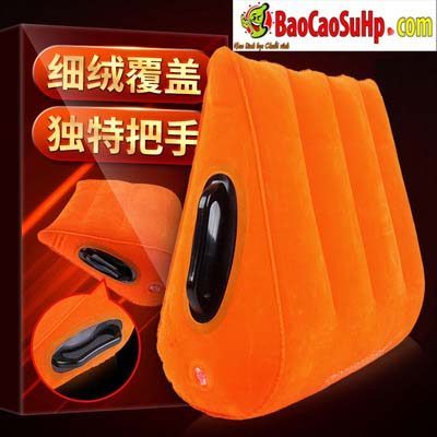 Gối tình yêu bơm hơi tam giác Magic Orange yêu dễ dàng hơn!