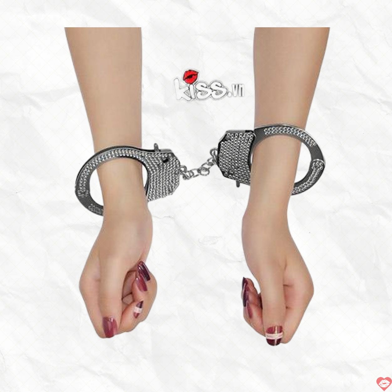 Còng tay hợp kim bạo dâm Lovetoy lấp lánh kích thích 